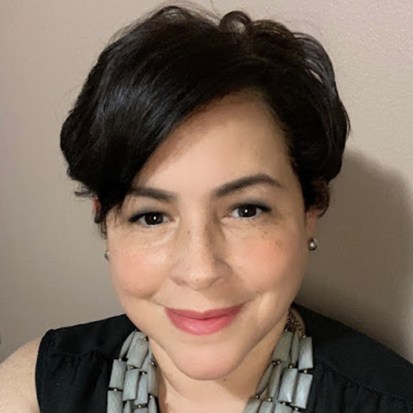 Meet your Posher, Carmen - Picture 1 of 1